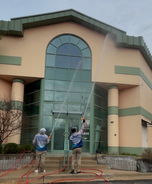 Affordable commercial building washing Portage MI by Swift Power & Soft Washing