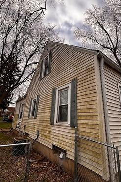 Affordable House Soft Washing Portage MI before cleaning