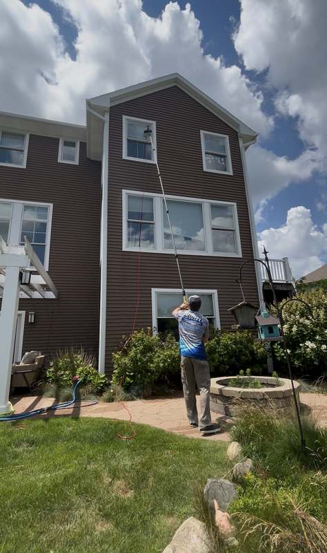 Window cleaning Vicksburg MI by Swift Power & Soft Washing