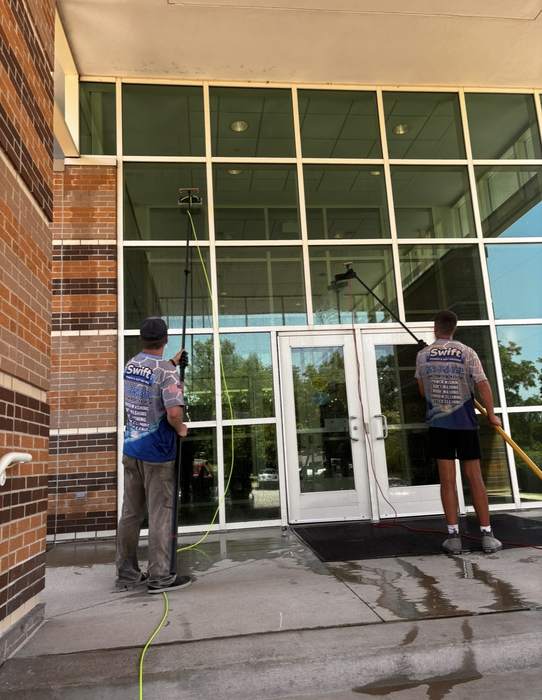 Window cleaning Vicksburg MI by Swift Power & Soft Washing